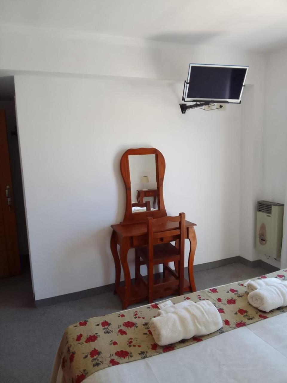 Rimini Hotel ลาสกรูตัส ภายนอก รูปภาพ